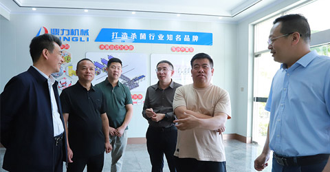 售中—客戶考察，簽訂合同